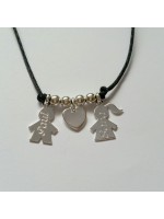 Bracelet ou collier 2 personnages 4 perles 1 coeur argent